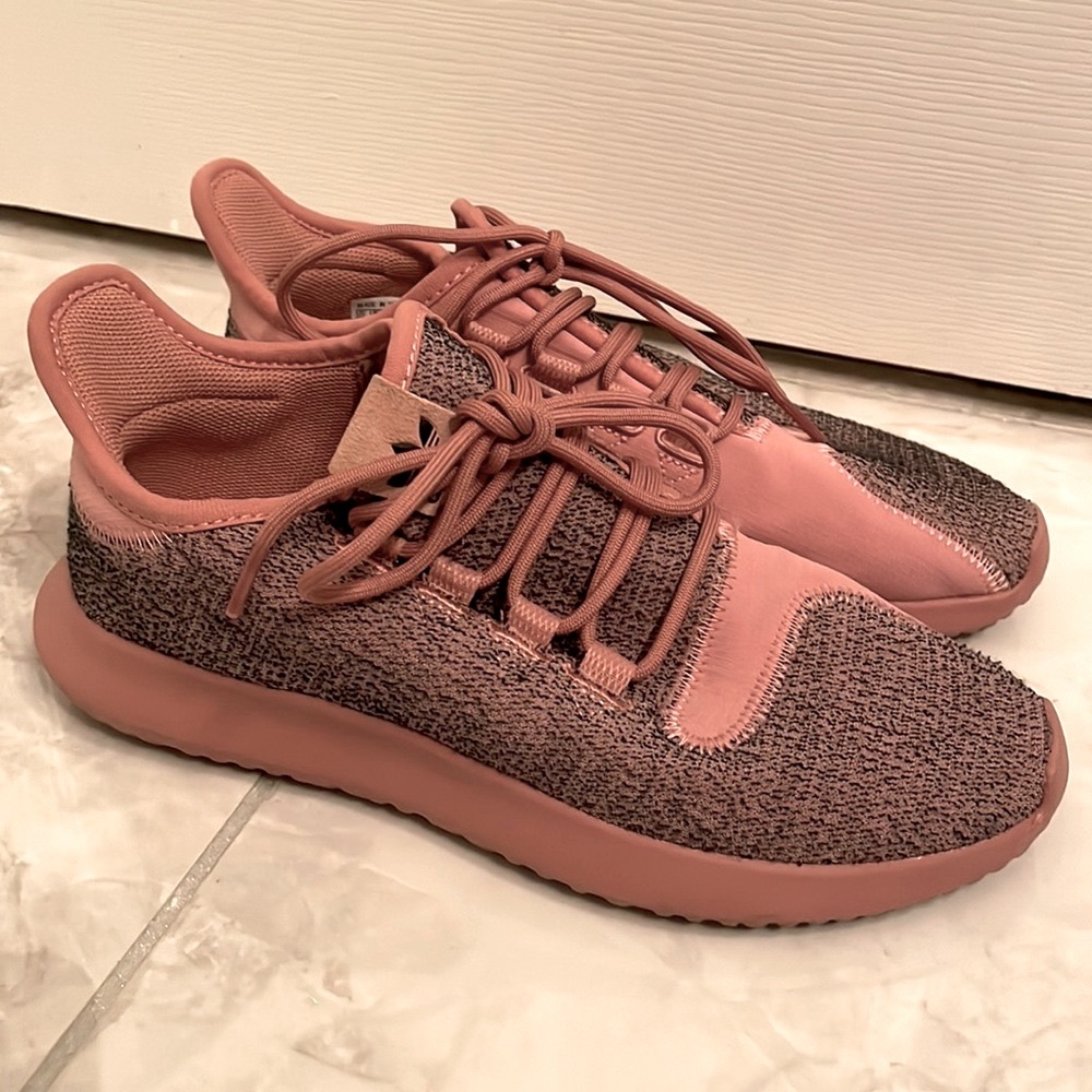 Adidas women’s sneakers